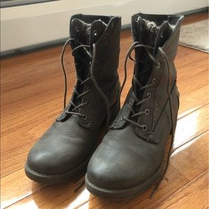 Women’s Bass Boots